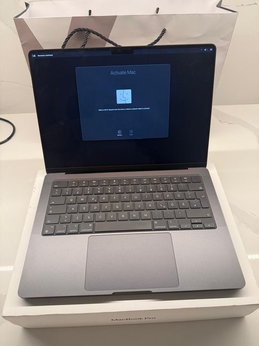 MacBook Pro 14" M4 Pro 24GB 1TB Гаранция
