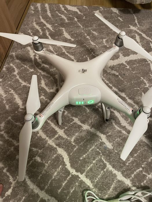 Vand drona DJI Phantom 4 Pro
