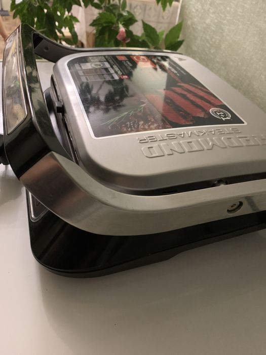 Гриль настольный Редмонд