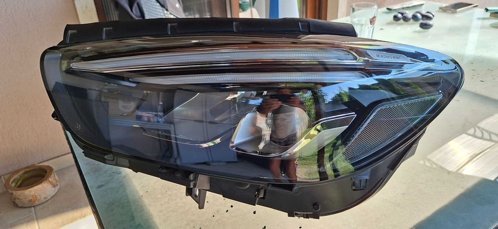 Mercedes B Class W247 Led Far stinga fata!