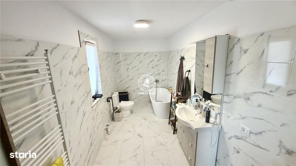 Vilă tip Duplex Generoasă în Popricani • 180 mp Utili •