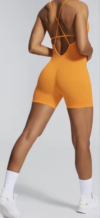 Нов дамски гащеризон спортен къс оранжев gym peach