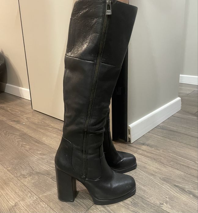 Продам сапоги