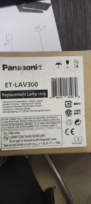Новая оригинальная лампа Panasonic ET-LAV300