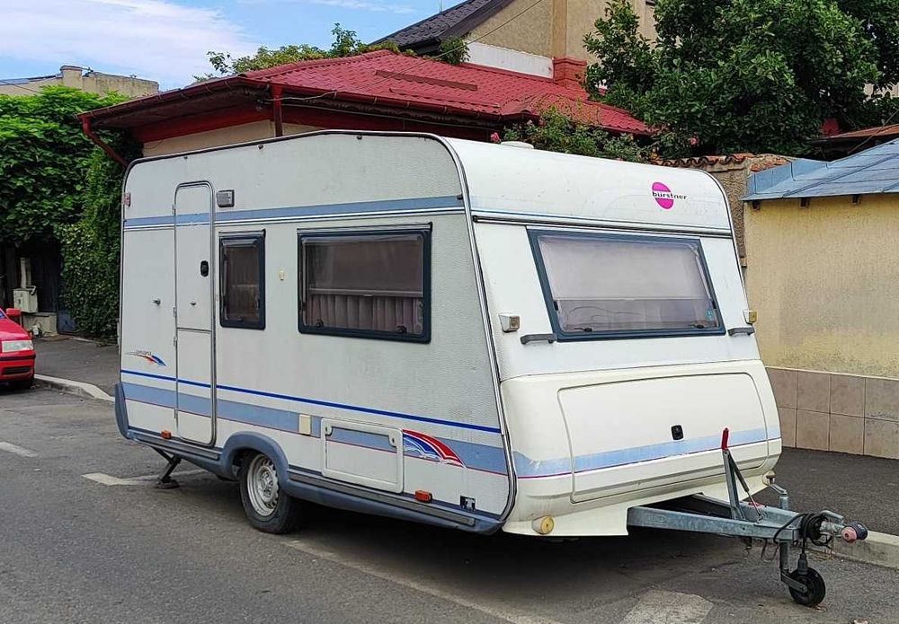 Rulota BURSTNER - Echipata Complet OFF grid