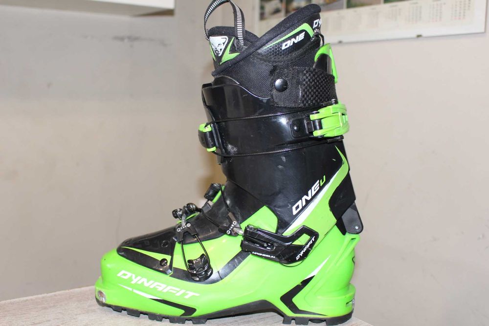 Clapari ski/schi de tura Dynafit one u nr 42