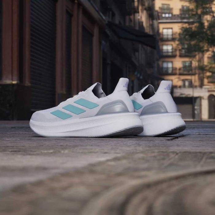 Женские беговые кроссовки adidas Ultraboost 5x! Оригинал adidas!