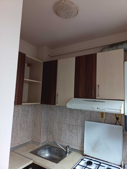 Închiriez garsoniera mobilata, Zona Dumbrava