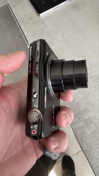 Aparat foto Panasonic DMC-SZ7 .  cu accesorii.