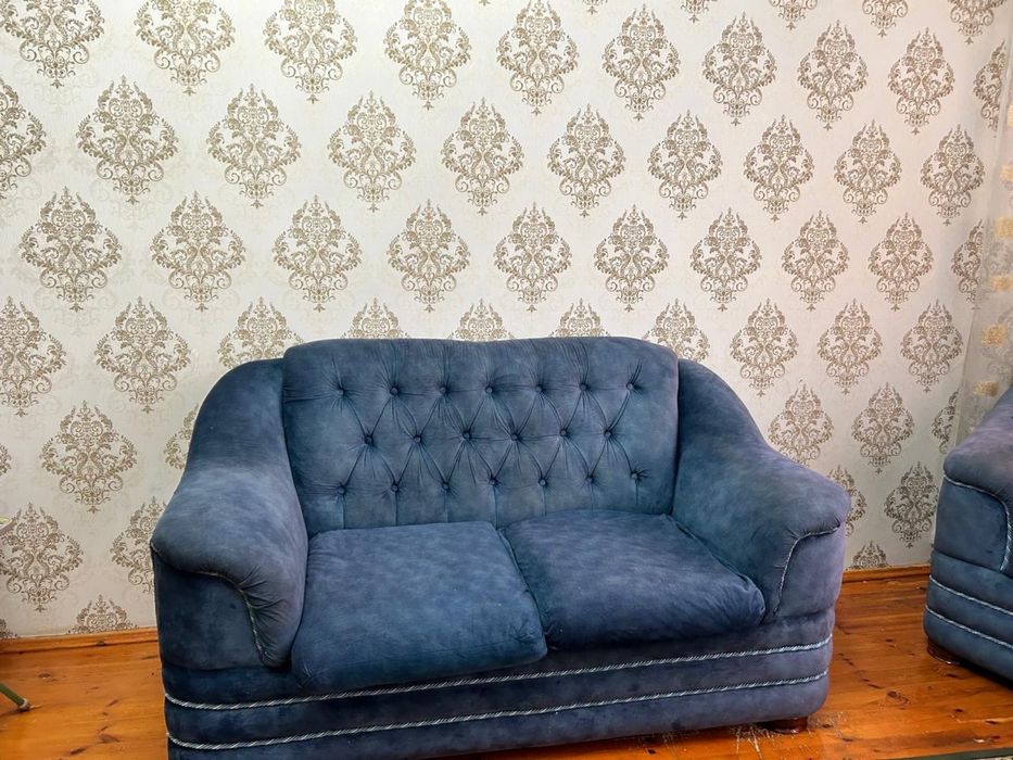 Жақсы жағдайда диван