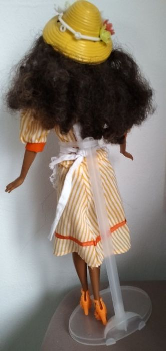 Păpuși Barbie negrese