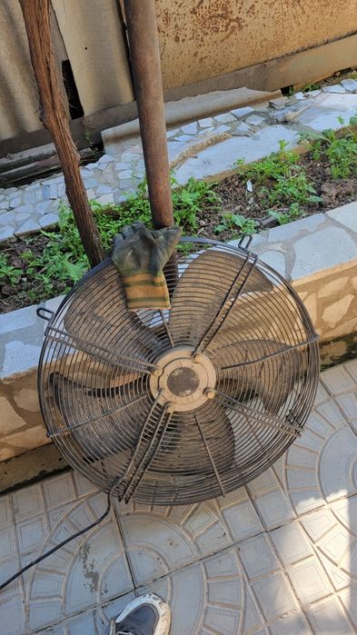 Промышленный осевой вентилятор 380V (от чиллера)