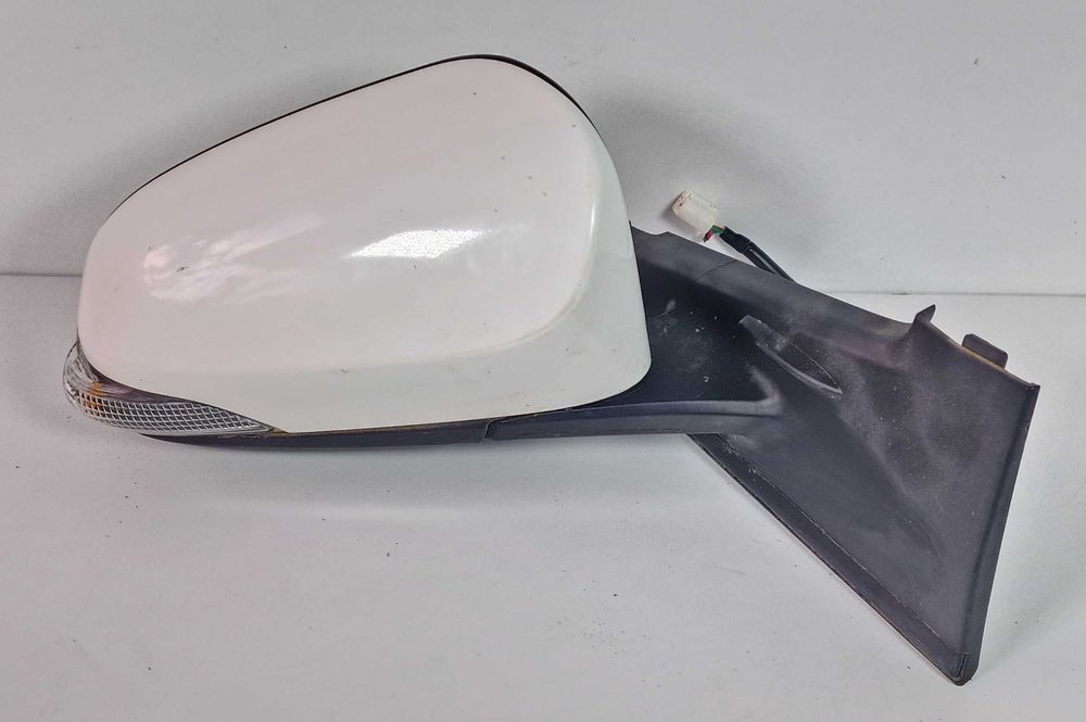 Дясно Огледало Toyota Yaris P13 Hybrid Тойота Ярис Хибрид 2017-2019