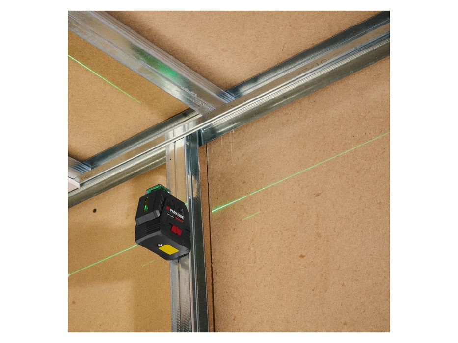 Nivela laser cu linii incrucisate PARKSIDE performance PKLLP 360 B3