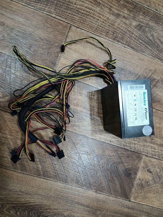 Продам блок питания
