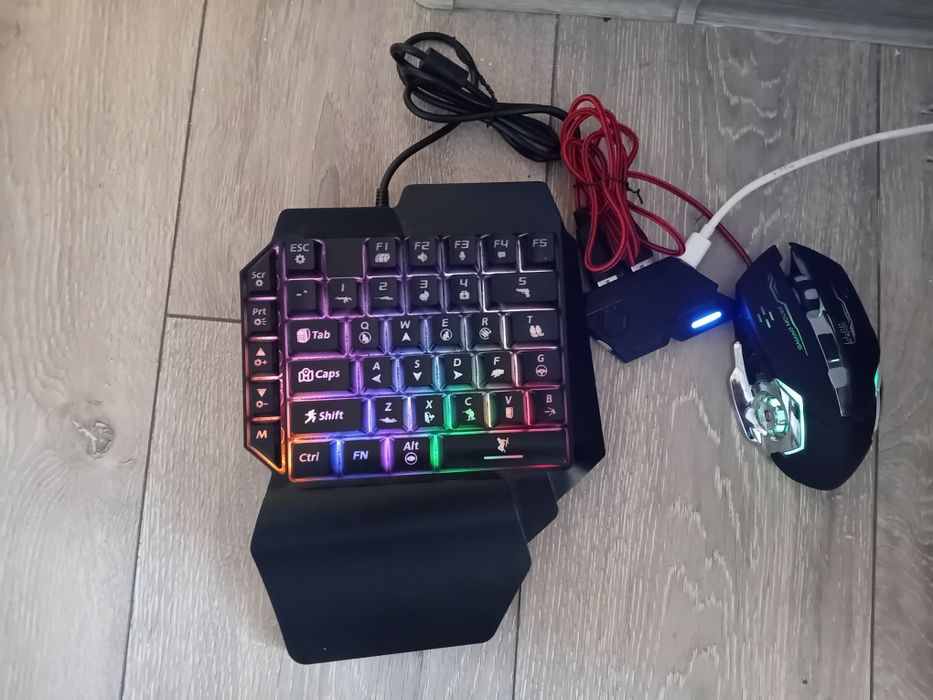 Tastatura si mouse pentru telefon
