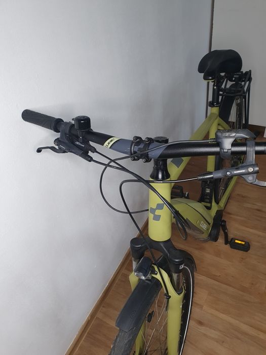 Bicicletă electrică Cube Touring