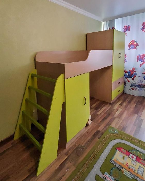 детский гарнитур кровать.
