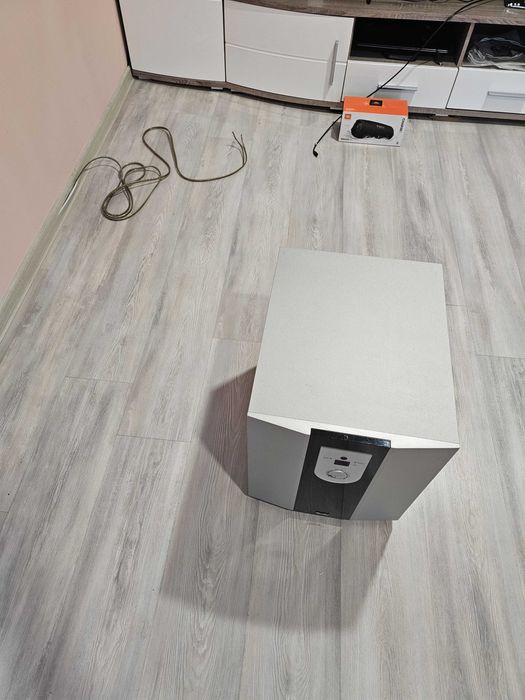 Продавам Субуфер Teufel