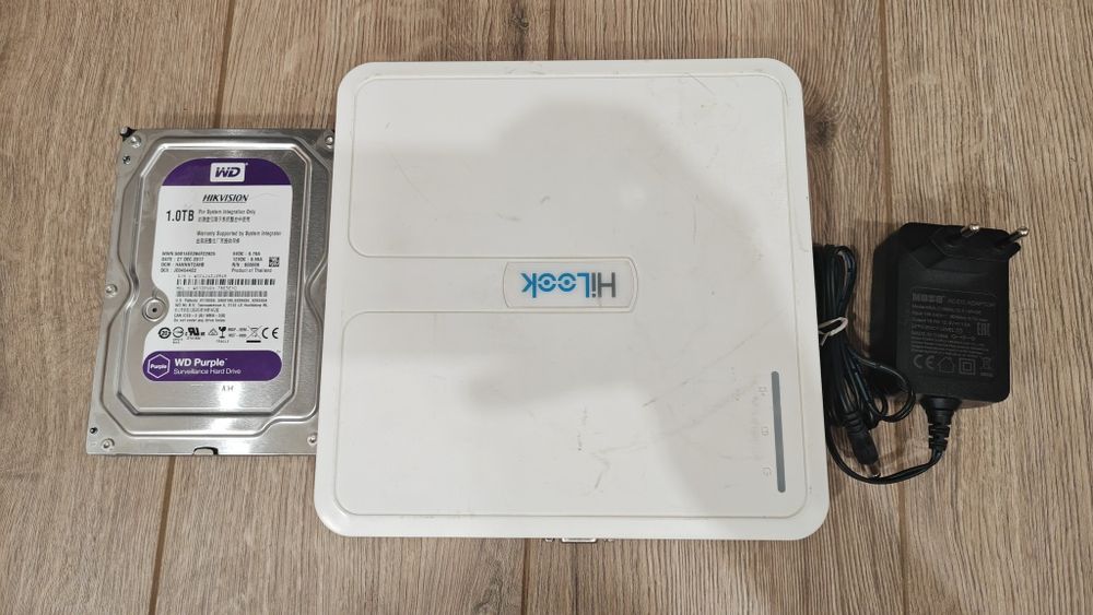 Видеорегистратор Hikvision и Hilook