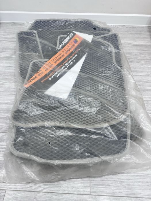 Продам ева полик 60000