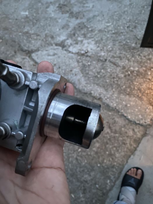 EGR  клапан за БМВ 318 дизел 143 конски