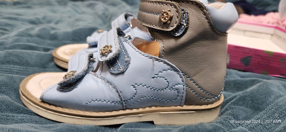 Продам ортопедические сандали