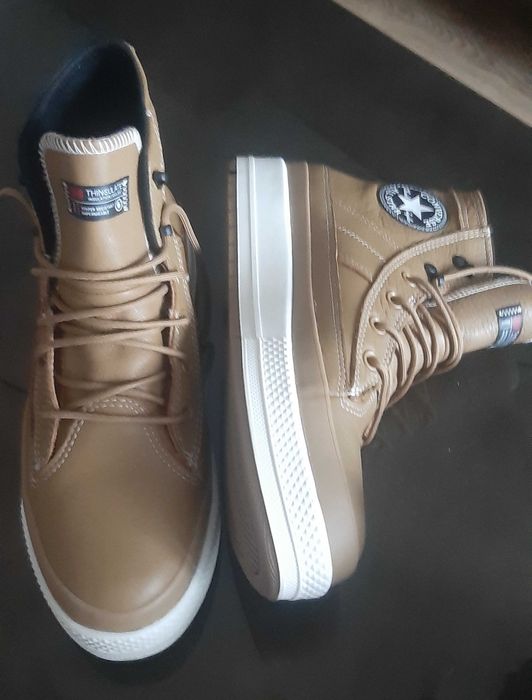 Дамски кожени кецове Converse