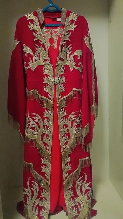 1 .2 kiyilgan yangi sifati zur hammasi 1 million  diademalari bn kompl