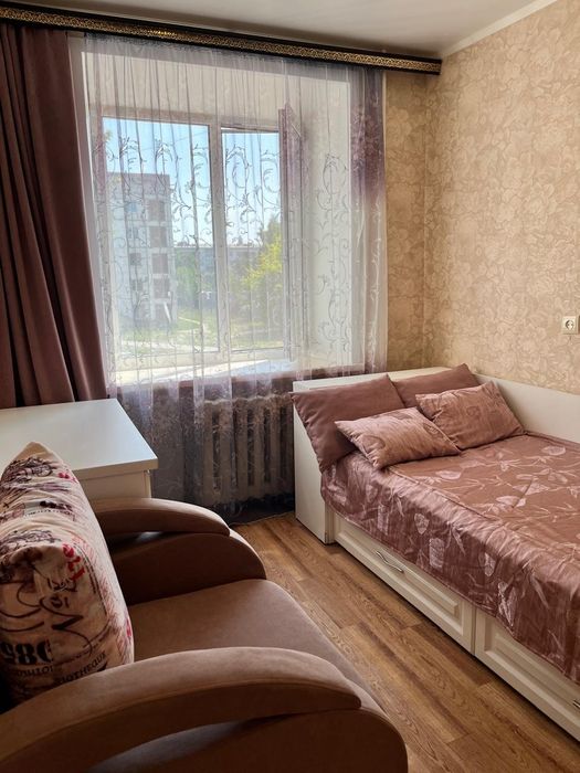 Продам кровать 1- спальную