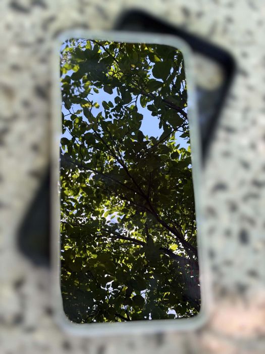 IPhone 16 e със гаранция  маскимален капацитет 94
