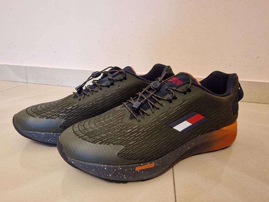 Мъжки спортни обувки Tommy Hilfiger