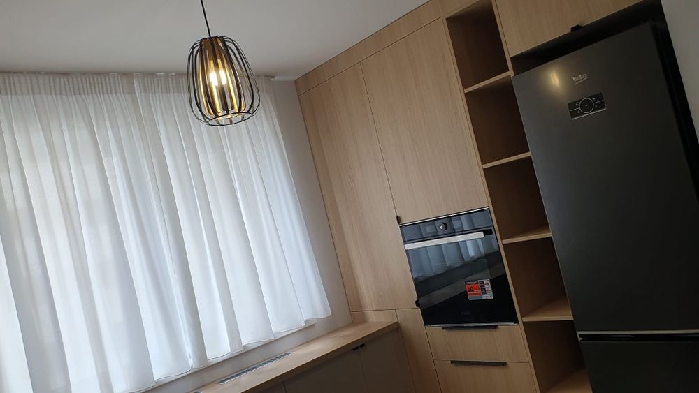 Închiriez apartament 2 camere Hils Brauner