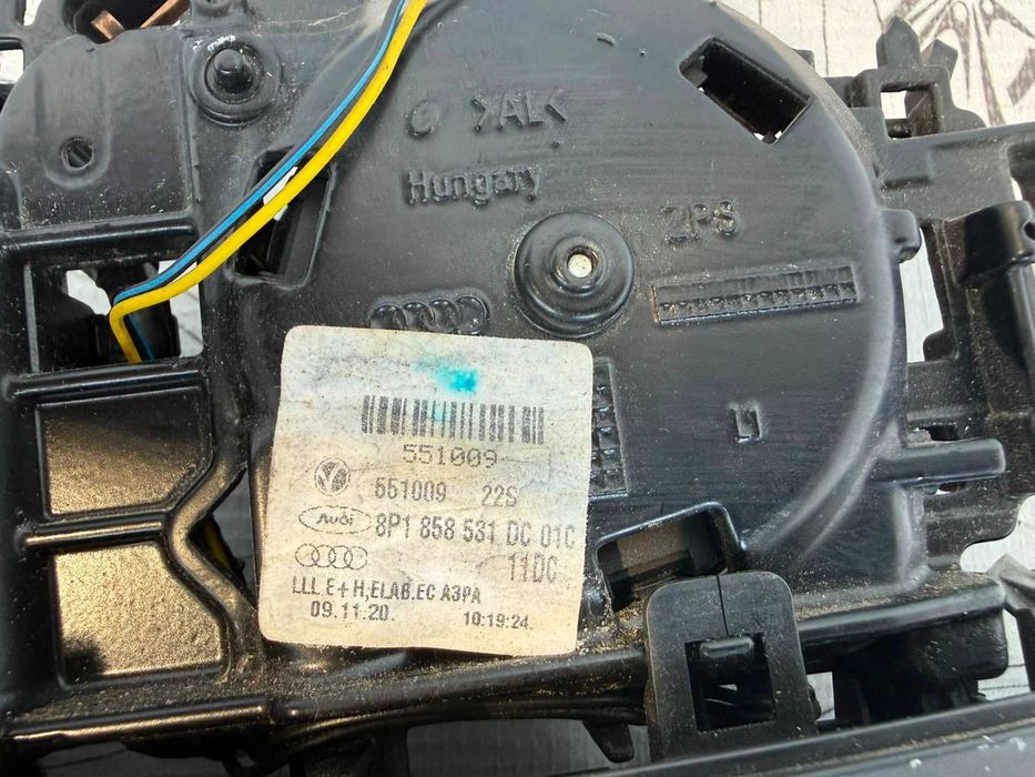 Mecanism Oglindă Exterioară Partea Stângă Audi A3 8P 2011 / 2005-2013 Cod OEM 8P1858531 (5E2)