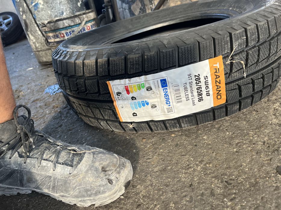 Trazano 205/65/16 SW