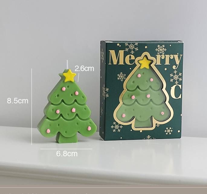 Ароматическая свеча в виде ёлки