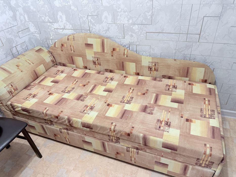 Тахта б/у 2м на 80