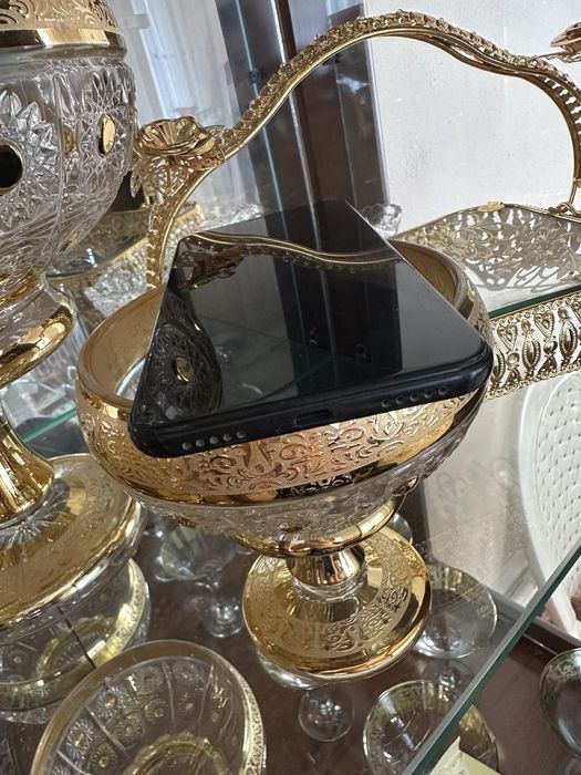 Продаётся телефон