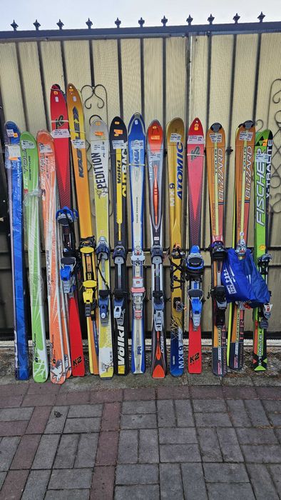 Ski-uri Tura noi si folosite stare buna, lichidare