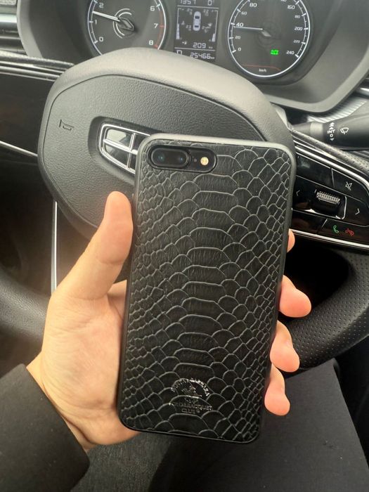 Продается айфон в отличном состояние