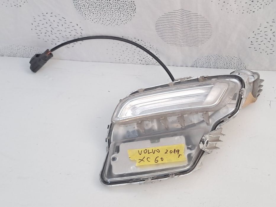 Холаген дневна светлина  Volvo XC60
