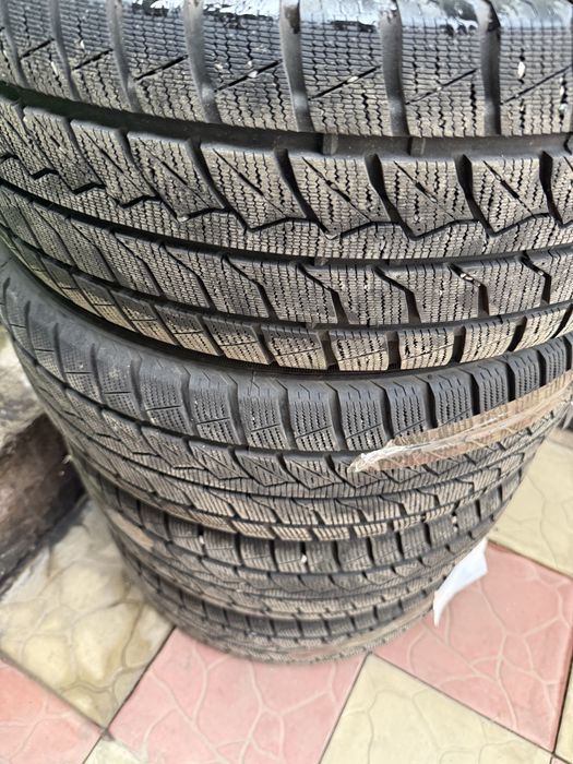 Продам диски с резиной hyundai tucson