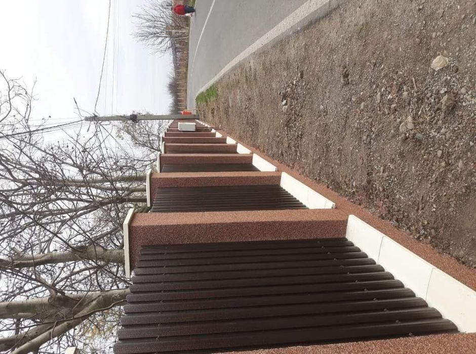 Construcții, trotuare, beciuri