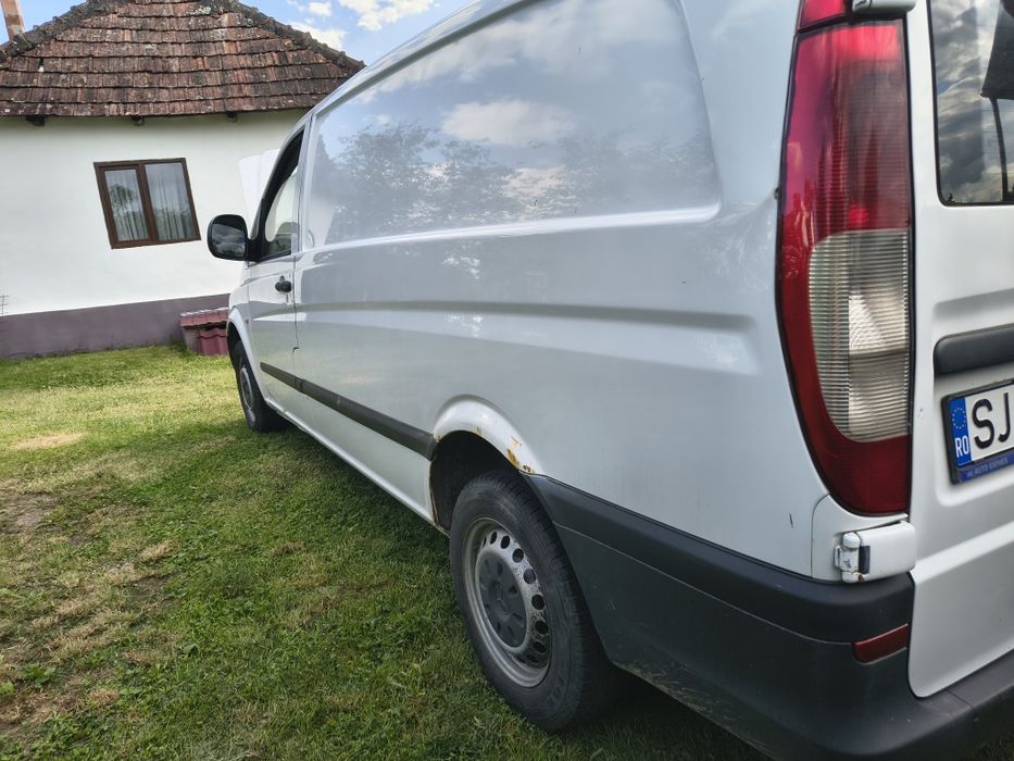 Se vând 3 mașini
