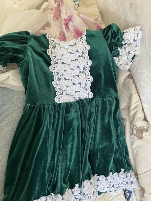 Продам платье на девочку