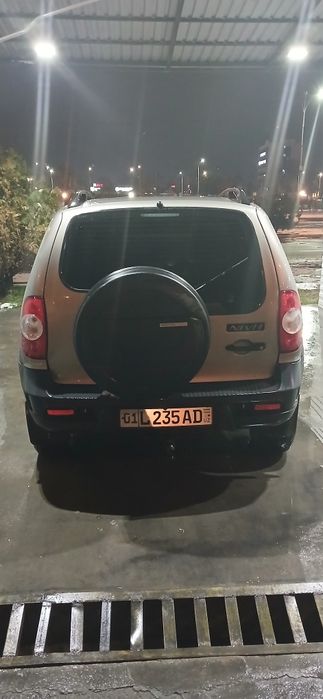Продаю шевроле нива
