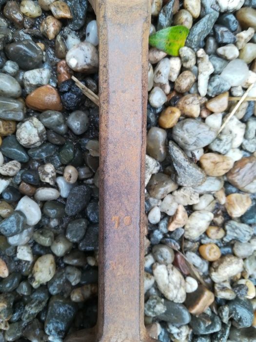 Sfredel manual găurit lemn burghiu