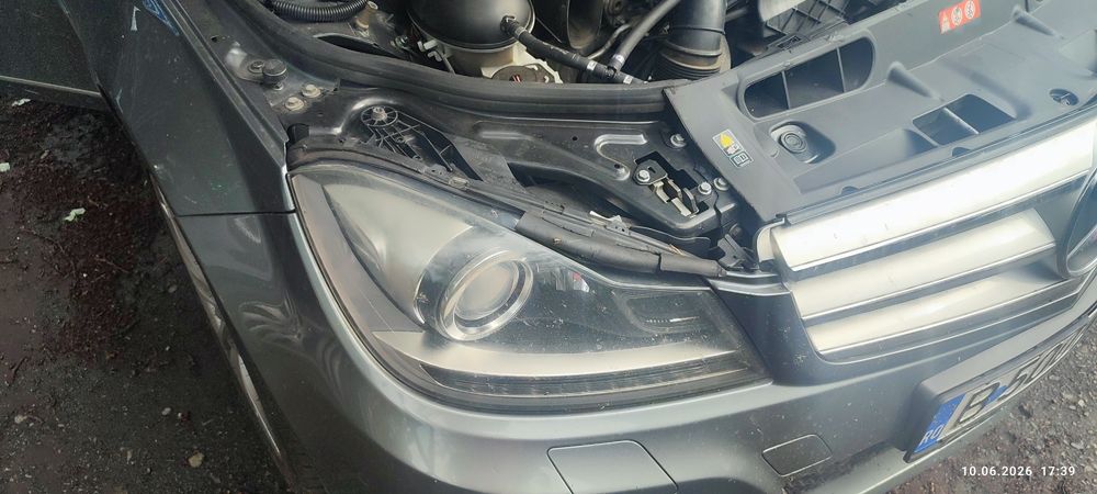 Mercedes C220 CDI Facelift 2011 Automat -faruri ILS-Motor Defect