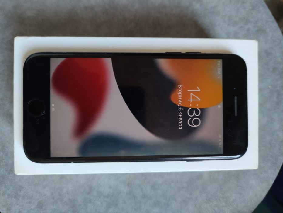 iPhone 7 акб 100% 32GB