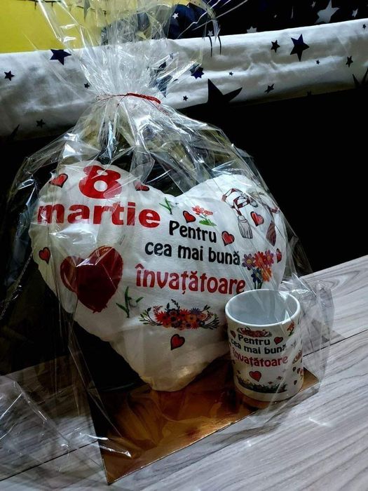 Seturi cadou 8 martie